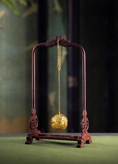 朱炳仁铜合意香囊挂件套装(含木架） 商品图0