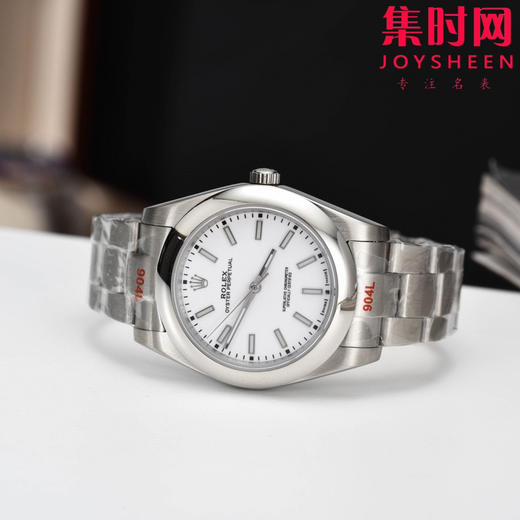 劳力士蚝式恒动系列 恒动41mm 男士腕表
【机芯】搭载进口西铁城 商品图3