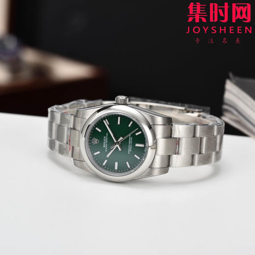 劳力士蚝式恒动系列 恒动31mm 女士腕表
【机芯】搭载进口西铁城 商品图3