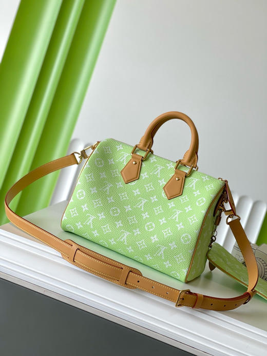 夏季特惠💰1580 原单LV M14064 尺寸：30×21×17cm SPEEDY P9 全皮枕头包 变码芯片 商品图2