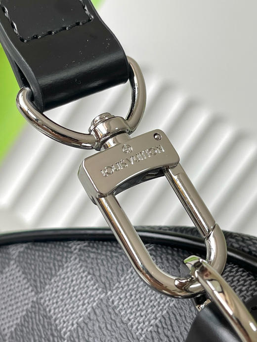 夏季特惠💰1000 原单LV N41413 尺寸：55×31×24cm KEEPALL 黑格旅行袋 变码芯片 商品图4