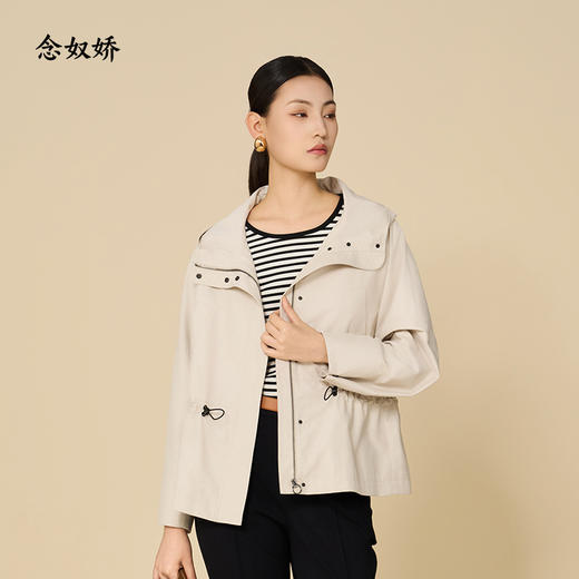 【商场同款】CNG5872 “随性短风衣” 两色可选 好搭配不压个 连帽设计减龄耐看 连帽短风衣 商品图4