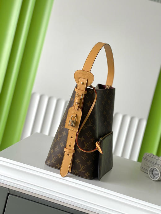 夏季特惠💰790 原单LV M12926 尺寸：31×26×18cm ALL IN 大号老花水桶包 变码芯片 商品图1