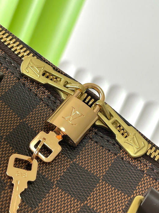 夏季特惠💰900 原单LV N41418 尺寸：45×27×20cm KEEPALL 啡格旅行袋 变码芯片 商品图4