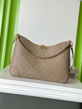 夏季特惠💰950 原单LV M25854 尺寸：40×29×15cm BOULOGNE 全皮牛角包 变码芯片