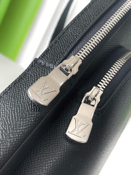 夏季特惠💰800 原单LV M30863 尺寸：20×31×7cm AUENUE NM 全皮单肩胸包 变码芯片 商品图5