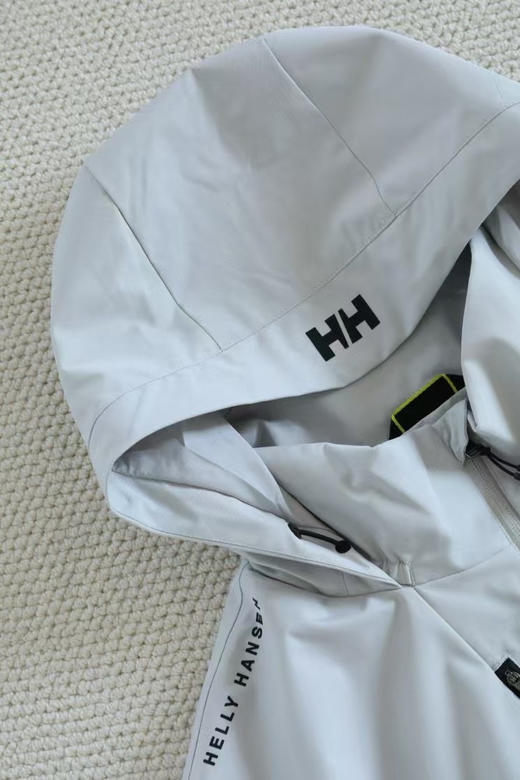 原单正品 HELLY HANSEN/HH情侣款轻量防水连帽户外薄款夹克外套
尺码M-XXL 商品图2