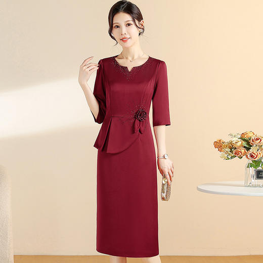 QYM CS25A102-Y礼服宴会连衣裙洋气遮肚中长裙 商品图0