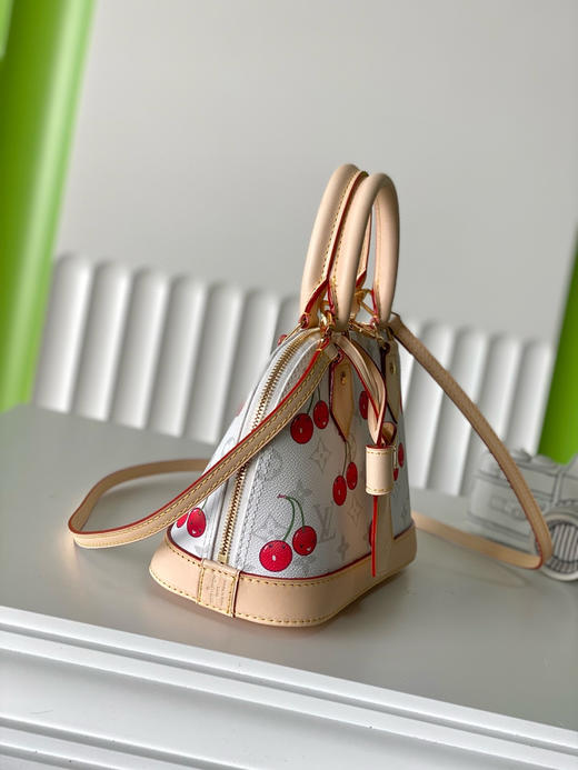 夏季特惠💰850 原单LV M14234 尺寸：23.5×17.5×11.5cm ALMA BB 樱桃丝印贝壳包 变码芯片 商品图1