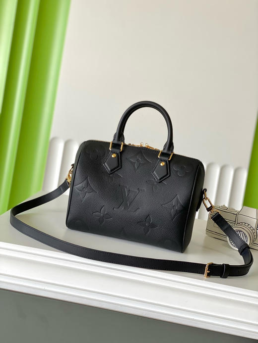 夏季特惠💰1050 原单LV M58951 尺寸：25×19×15cm SPEEDY 全皮枕头包 变码芯片 商品图2