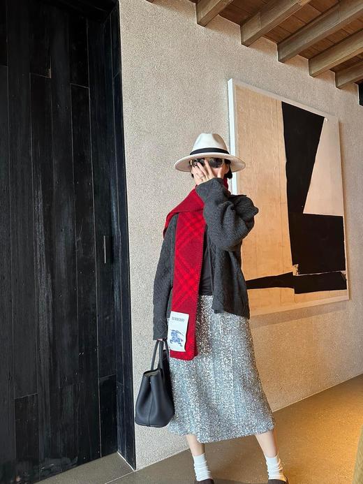 【代购级 出入专柜无压力】全智贤同款Burberry格纹围巾 巨显白的红色 喜气又好看 妥妥氛围感神器！ 商品图0