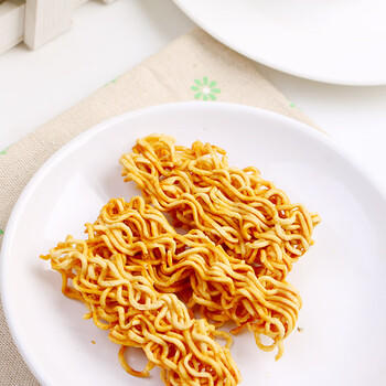 GEMEZ印尼进口小鸡干脆面 方便面 干吃面休闲零食 烧烤鸡肉味 10包入 /休闲食品 /膨化食品 /干脆面 商品图2