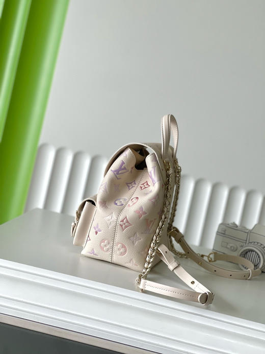 夏季特惠💰1120 原单LV M15113 尺寸：20×22×14cm BACKUP 全皮双肩包 变码芯片 商品图1