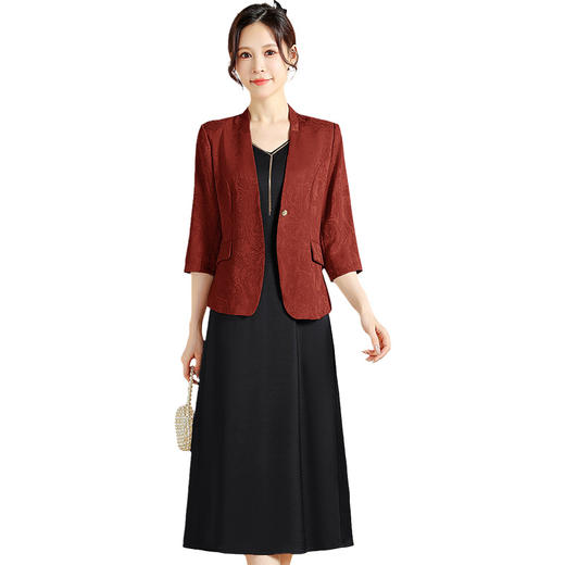 QYM AE25631-Y时尚两件套裙提花短款外套+中长款连衣裙套装裙 商品图4