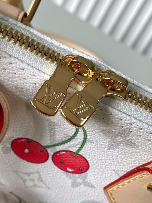 夏季特惠💰850 原单LV M14234 尺寸：23.5×17.5×11.5cm ALMA BB 樱桃丝印贝壳包 变码芯片 商品图6