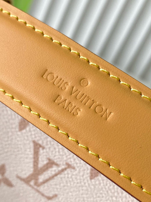 夏季特惠💰980 原单LV M26287 尺寸：23.5×16×8.5cm SIDE TRUNK 盒子包 变码芯片 商品图5