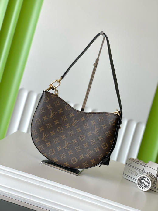 夏季特惠💰780 原单LV M15056 尺寸：28.5×19×5cm COOKIE BB 老花链条包 变码芯片 商品图2