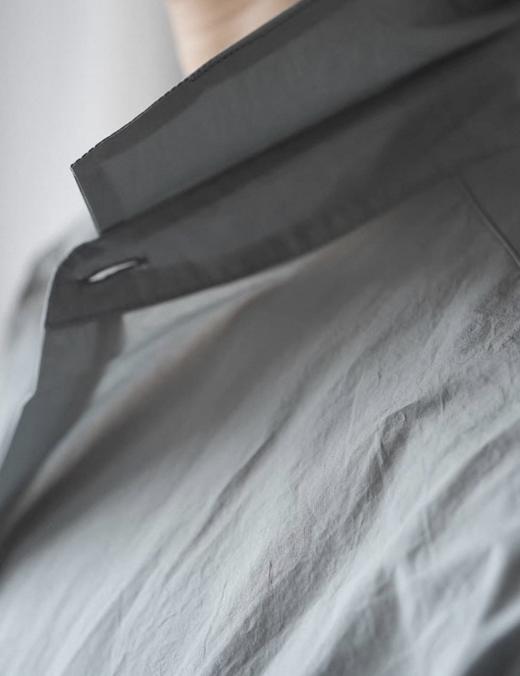 Jai 阴天灰蓝色/奶油白/沙色丹吉尔衬衫 商品图1