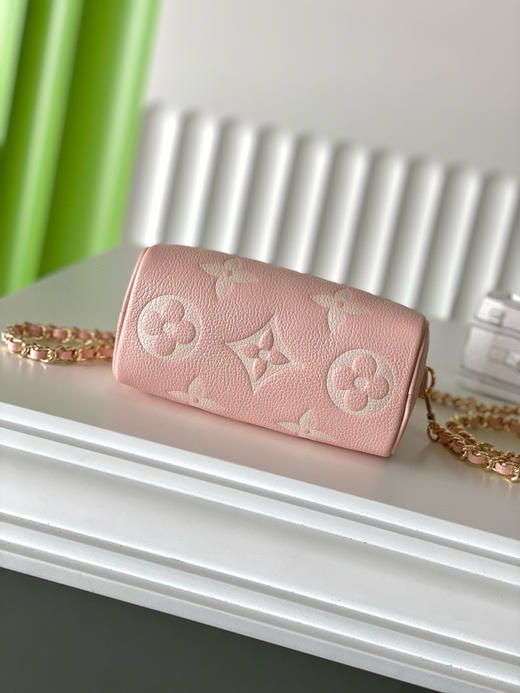 夏季特惠💰730 原单LV M14226 尺寸：16×10×7.5cm NANO SPEEDY 全皮枕头包 变码芯片 商品图3