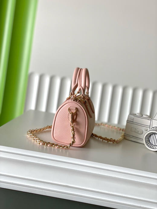 夏季特惠💰730 原单LV M14226 尺寸：16×10×7.5cm NANO SPEEDY 全皮枕头包 变码芯片 商品图1