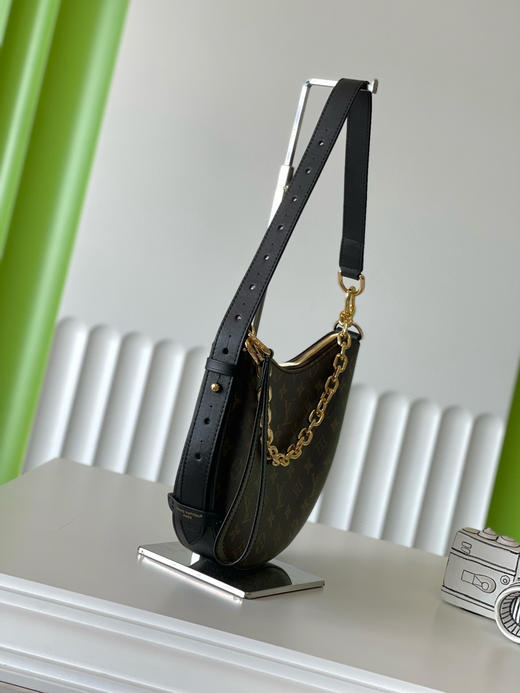 夏季特惠💰780 原单LV M15056 尺寸：28.5×19×5cm COOKIE BB 老花链条包 变码芯片 商品图1