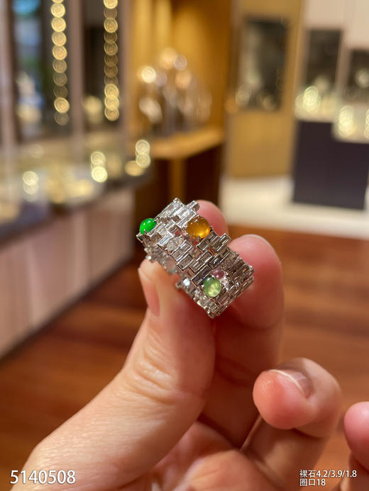 5140508，蛋面戒指。具体价格微信咨询 商品图1