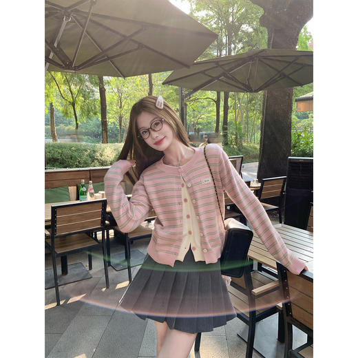 <曾小咸推荐>现货秒杀 ！微信超特价！假两件条纹毛织开衫 日常199.99 立减110 秒杀89.99！！ 商品图3