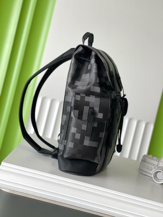 夏季特惠💰980 原单LV M14952 尺寸：44×38×12.5cm CHRISTOPHER 迷彩双肩背包 变码芯片 商品图1