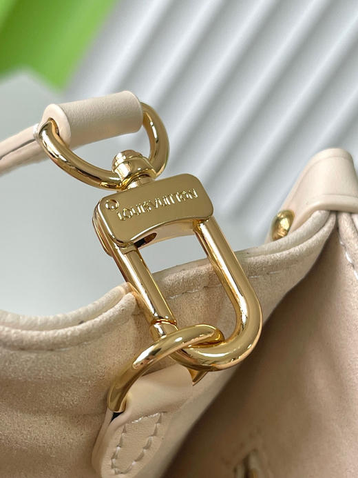 夏季特惠💰880 原单LV M25770 尺寸：25×19×11.5cm ONTHEGO 全皮四方包 变码芯片 商品图5