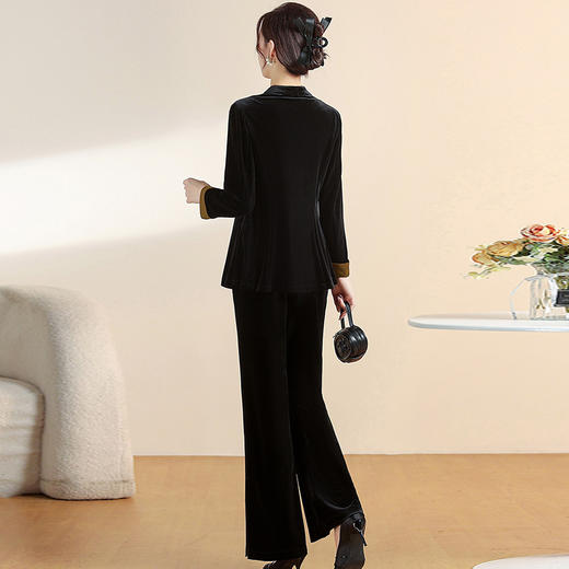 QYM CS24C46-Y三件套职业小衫+西装外套+长款微喇裤 商品图2