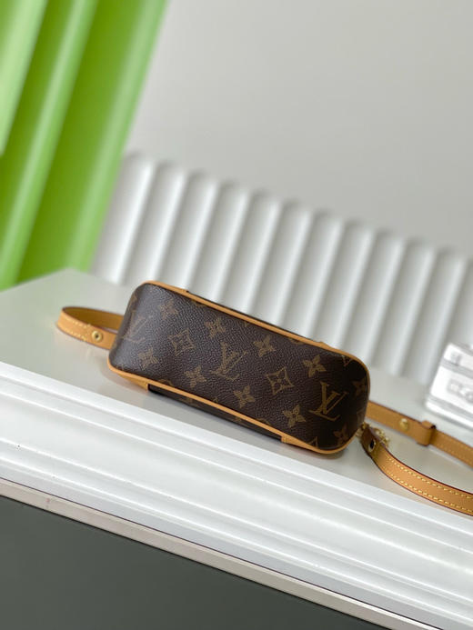 夏季特惠💰700 原单LV M25519 尺寸：19×13×8cm NANO BOULOGNE 牛角包 变码芯片 商品图3