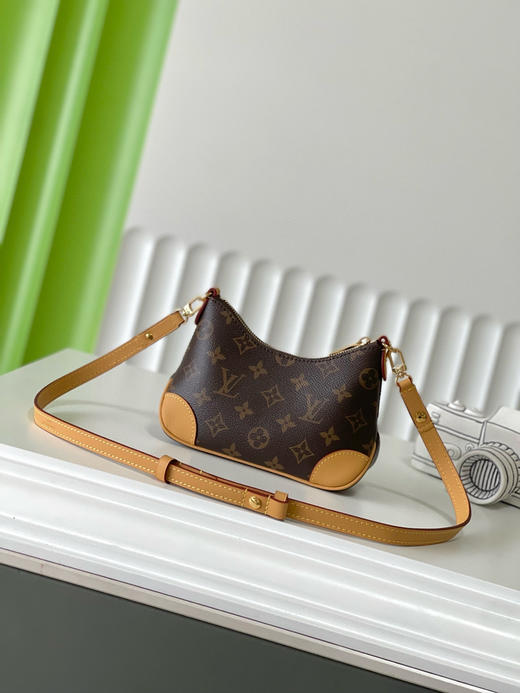 夏季特惠💰700 原单LV M25519 尺寸：19×13×8cm NANO BOULOGNE 牛角包 变码芯片 商品图2