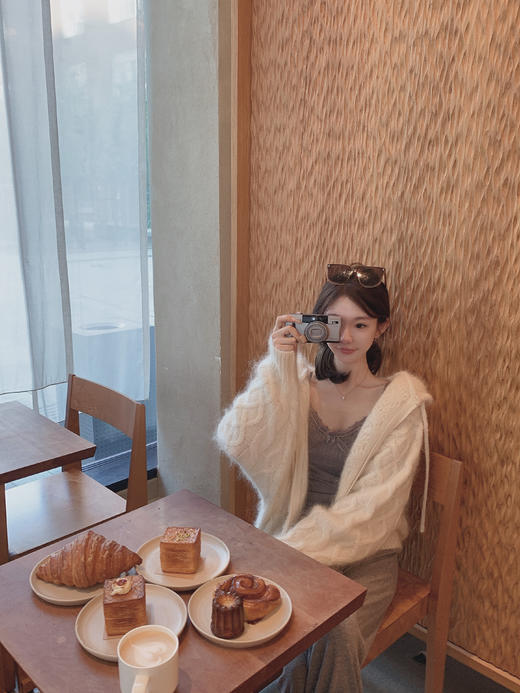 金蘑菇菇 Le jour你的女友 娇柔感大毛衣 / 进口幼马海毛30羊毛 商品图5