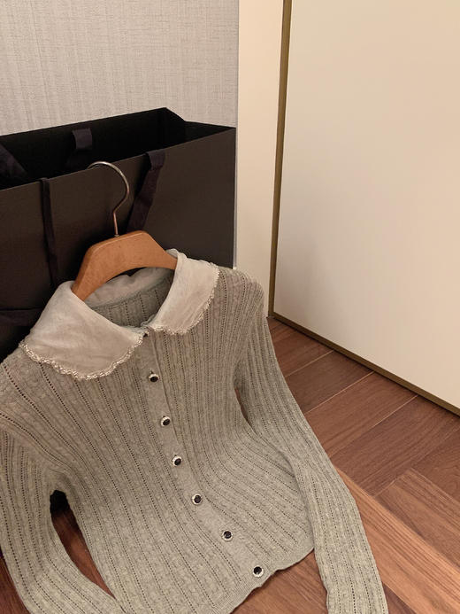 金蘑菇菇 撒娇情话 镂空针织组/chan*l开衫miu钻领开衫 商品图1