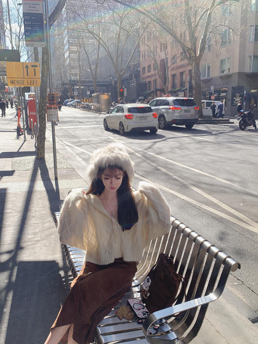 金蘑菇菇 Le jour你的女友 娇柔感大毛衣 / 进口幼马海毛30羊毛 商品图3