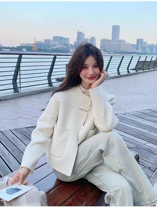 【高端系列】手工定制2253款69.2%绵羊毛短款双面尼外套-喜出 商品图11