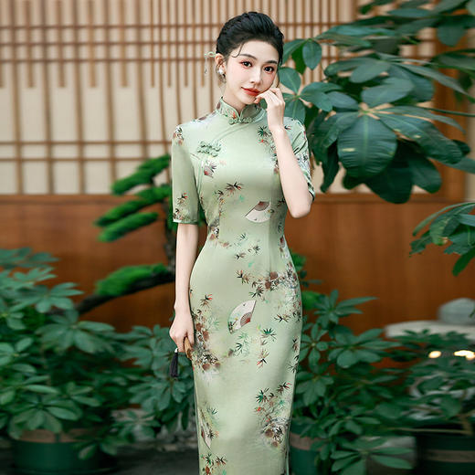 中式走秀旗袍2025新款高端大气复古主持人演出服长裙素雅日常可穿 商品图1