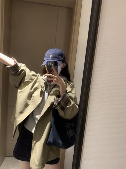 春秋立领韩版设计利落高级格纹撞袖风衣 商品图2