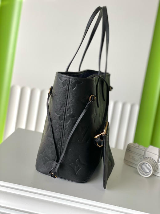 夏季特惠💰1120 原单LV M45685 尺寸：31×28×14cm NEVERFULL 全皮购物袋 变码芯片 商品图1