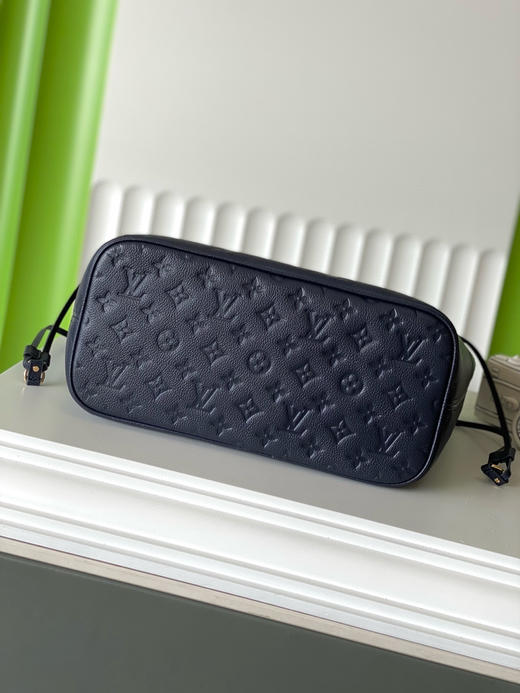 夏季特惠💰1120 原单LV M47143 尺寸：31×28×14cm NEVERFULL 全皮购物袋 变码芯片 商品图3