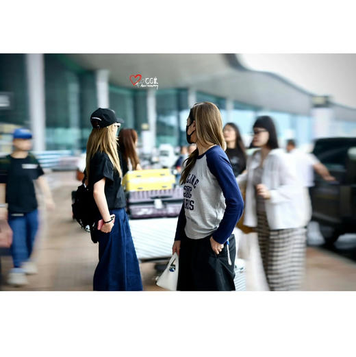 原单ce拼色复古T恤081501 商品图1