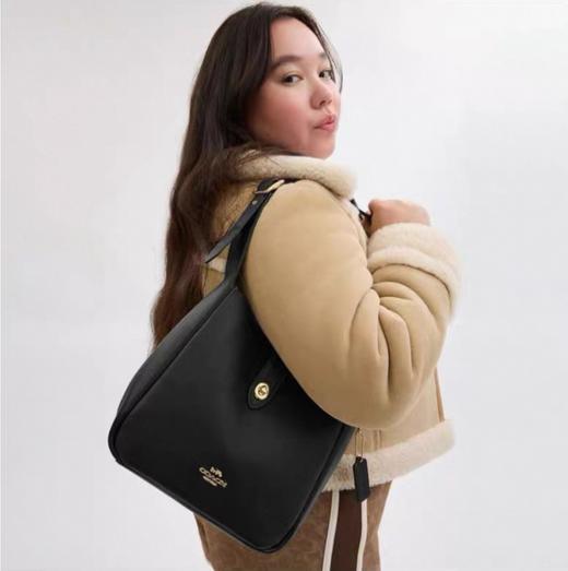 Coach蔻驰 新款hadley/哈德利腋下斜挎水桶包（SS) 商品图6