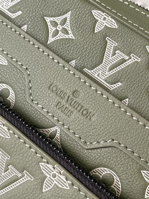 夏季特惠💰980 原单LV M12490 尺寸：25×18.5×7cm TRIO 全皮三件套邮差包 变码芯片 商品图6