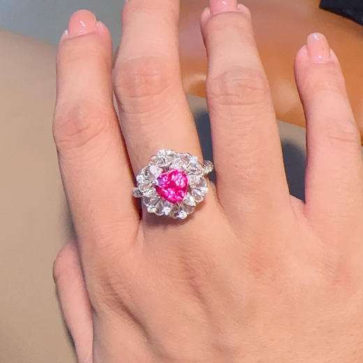 收藏红宝石 强荧光 粉色 主石2.52 D1. 45ct 商品图3