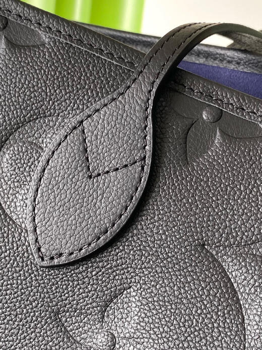 夏季特惠💰1120 原单LV M45685 尺寸：31×28×14cm NEVERFULL 全皮购物袋 变码芯片 商品图4