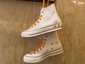 匡威   高帮帆布鞋