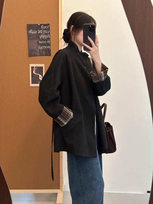 春秋立领韩版设计利落高级格纹撞袖风衣 商品图8