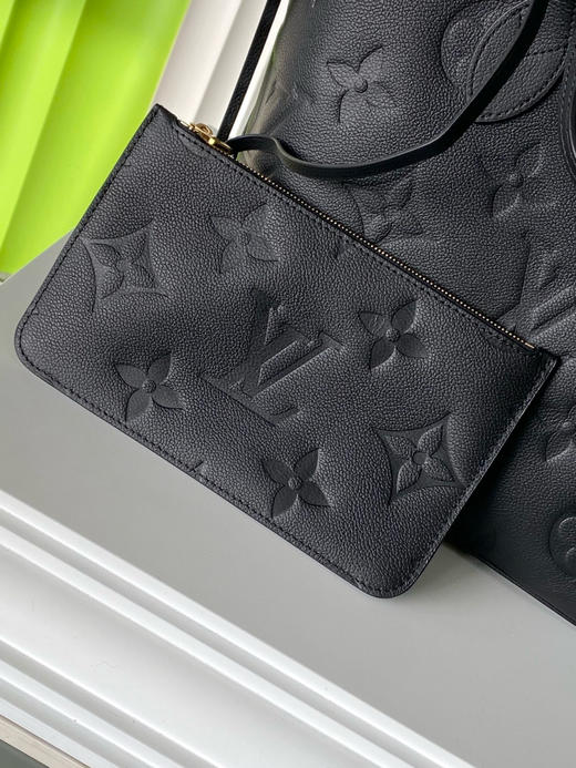 夏季特惠💰1120 原单LV M45685 尺寸：31×28×14cm NEVERFULL 全皮购物袋 变码芯片 商品图6