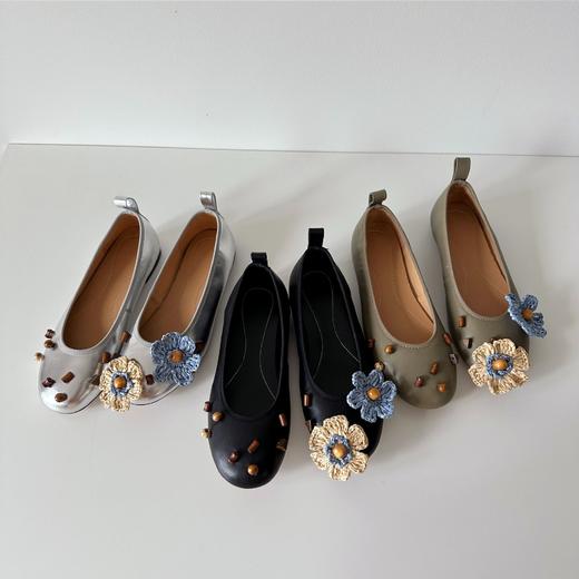 YLYM848真皮超软小羊皮法式复古气质小众设计芭蕾鞋平底手工花朵单鞋女秋 商品图3