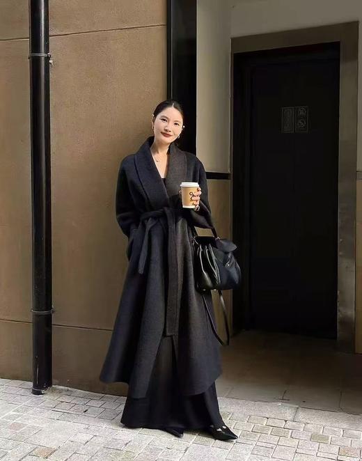 【高端系列】手工定制2360款54.9%绵羊毛➕莱赛尔➕桑蚕丝➕兔毛大女主款浴袍双面尼大衣外套-喜出 商品图9